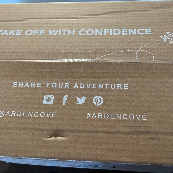 *Brand New* Arden Cove Carmel Anti-Theft Convertible Backpack - Picture 5 of 6